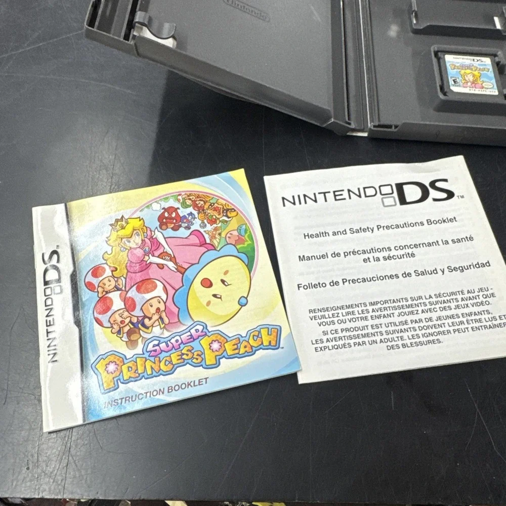 Super Princess Peach (Nintendo DS, 2006) CIB With Manual